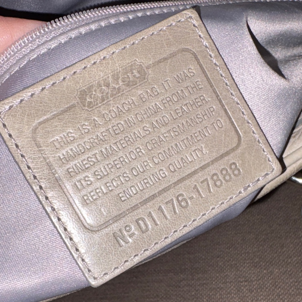 Coach  Poppy Pushlock Pocket Satchel - Picture 13 of 16